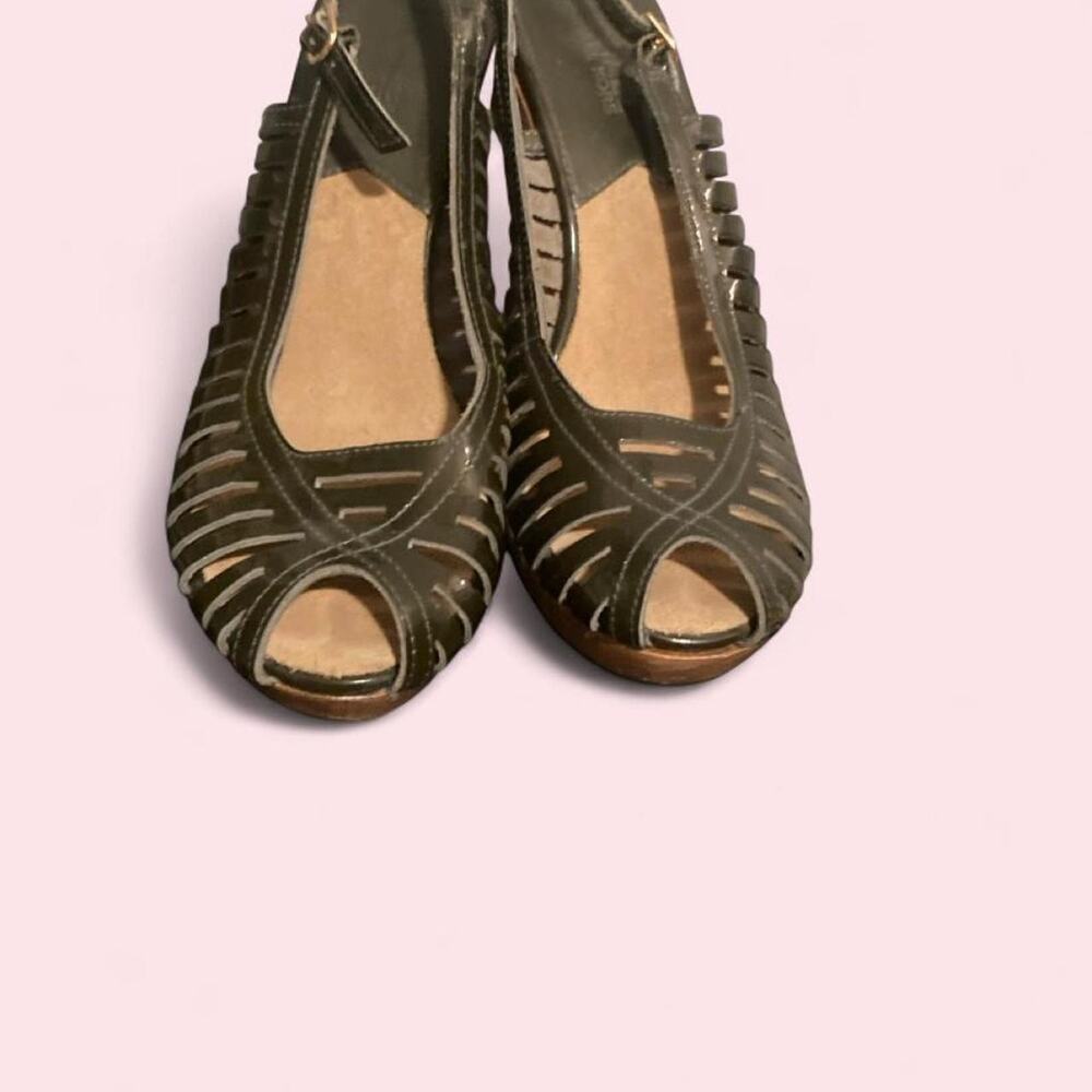 Michael kors green heels size